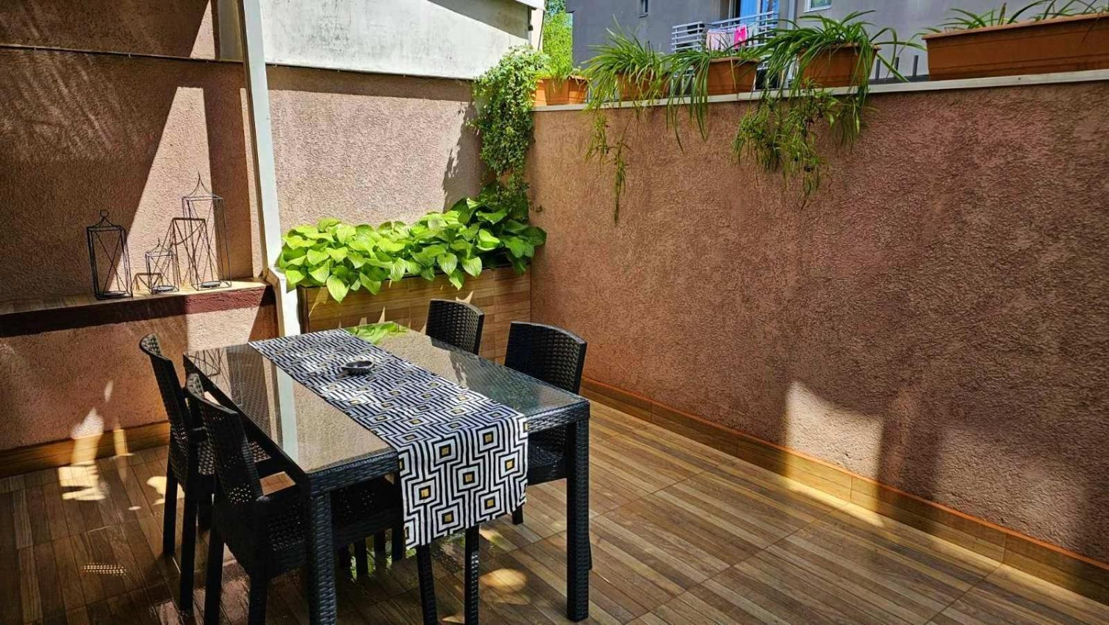 Madesa Apartment Скопие Екстериор снимка